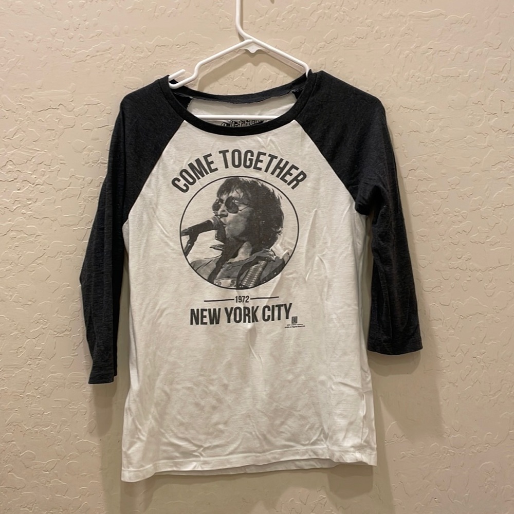 Old Navy Collectibles John Lennon baseball tee